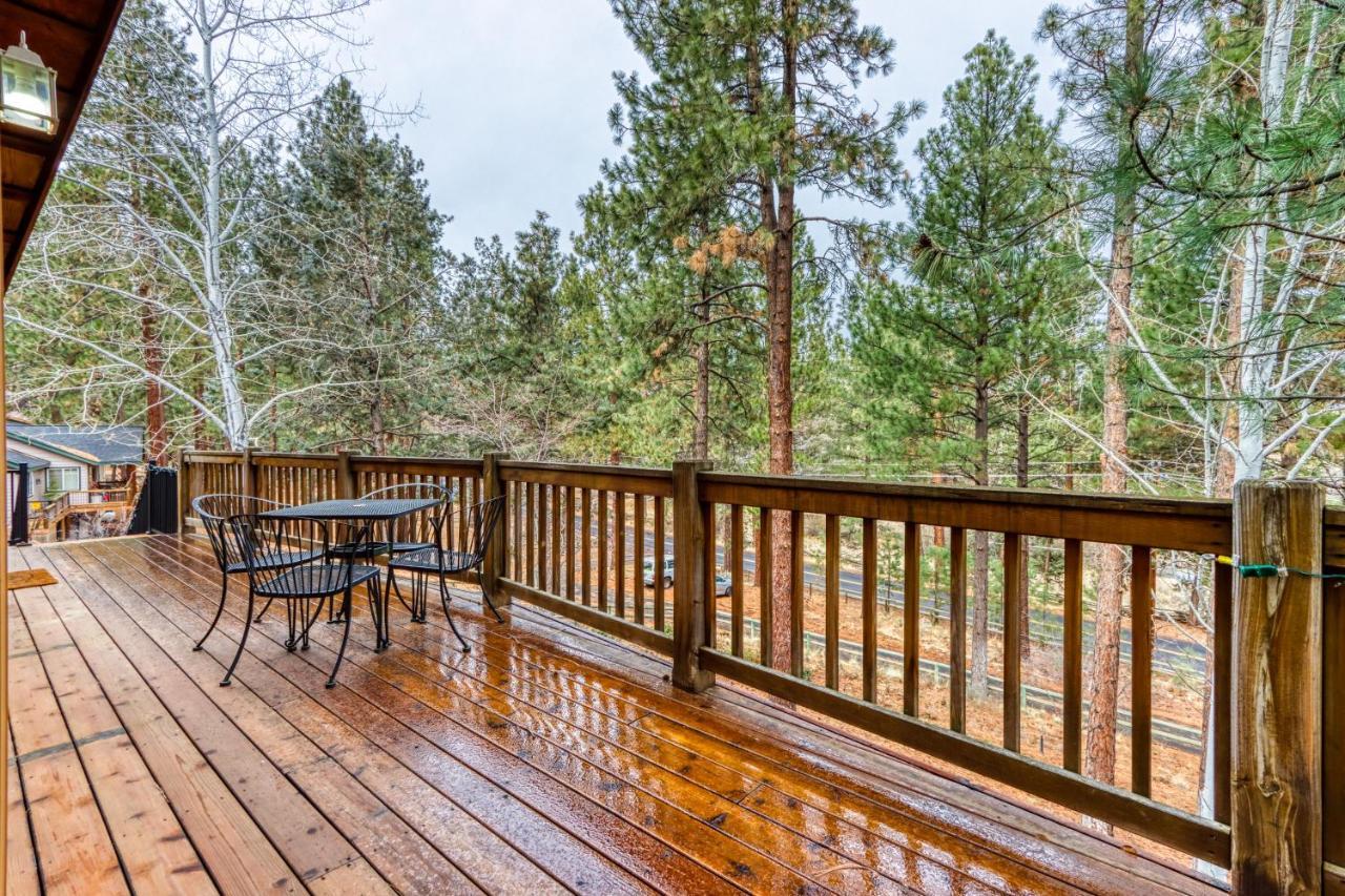 Camp Polk Lodge Систерс Экстерьер фото